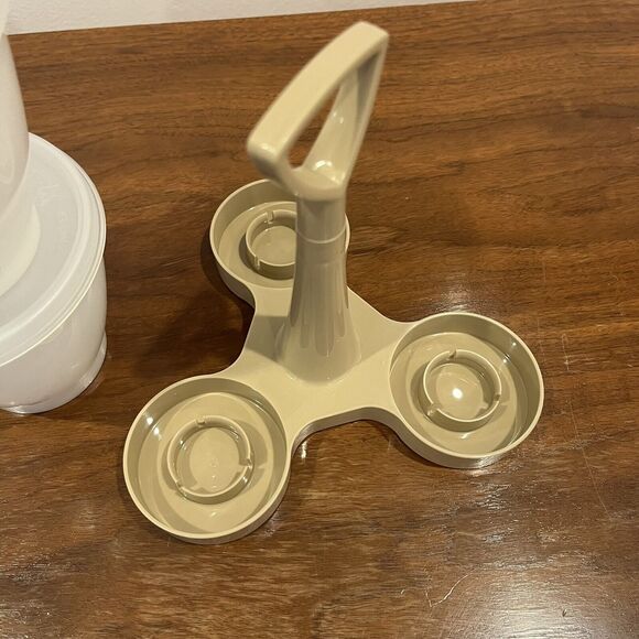 Vintage Tupperware 3 Containers Condiment Picnic Caddy Set Beige / White - Picture 6 of 9